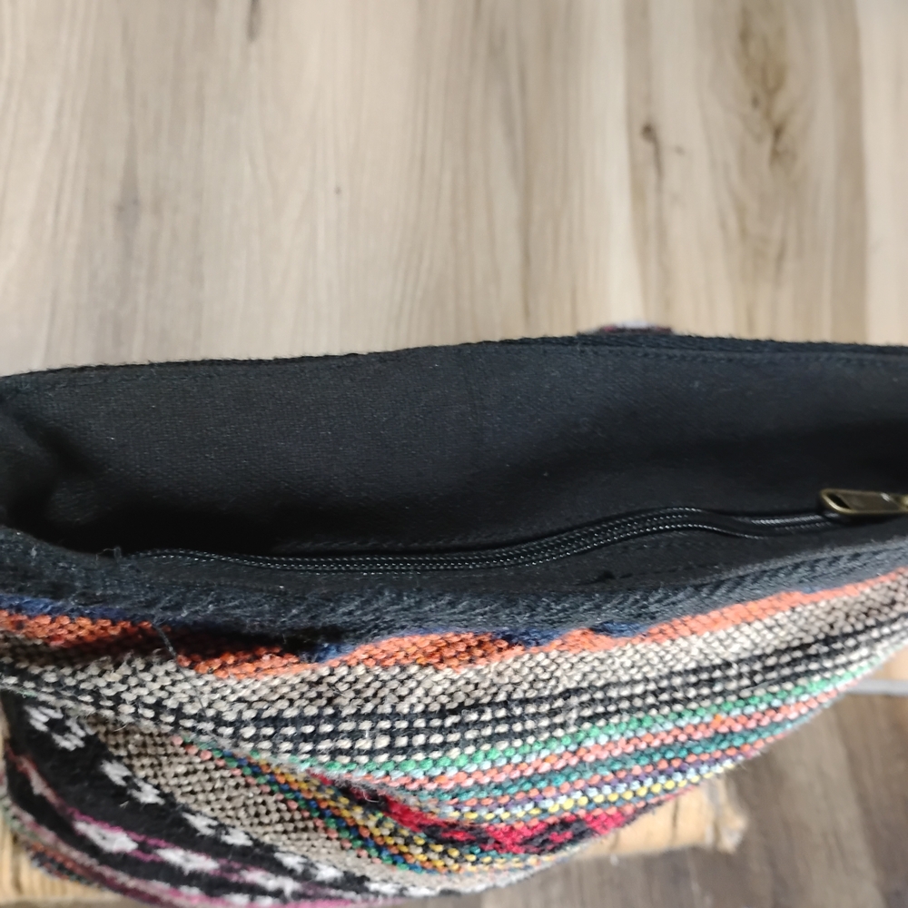 Source Unknown Multicolor Patterned Crossbody Bag - image 3